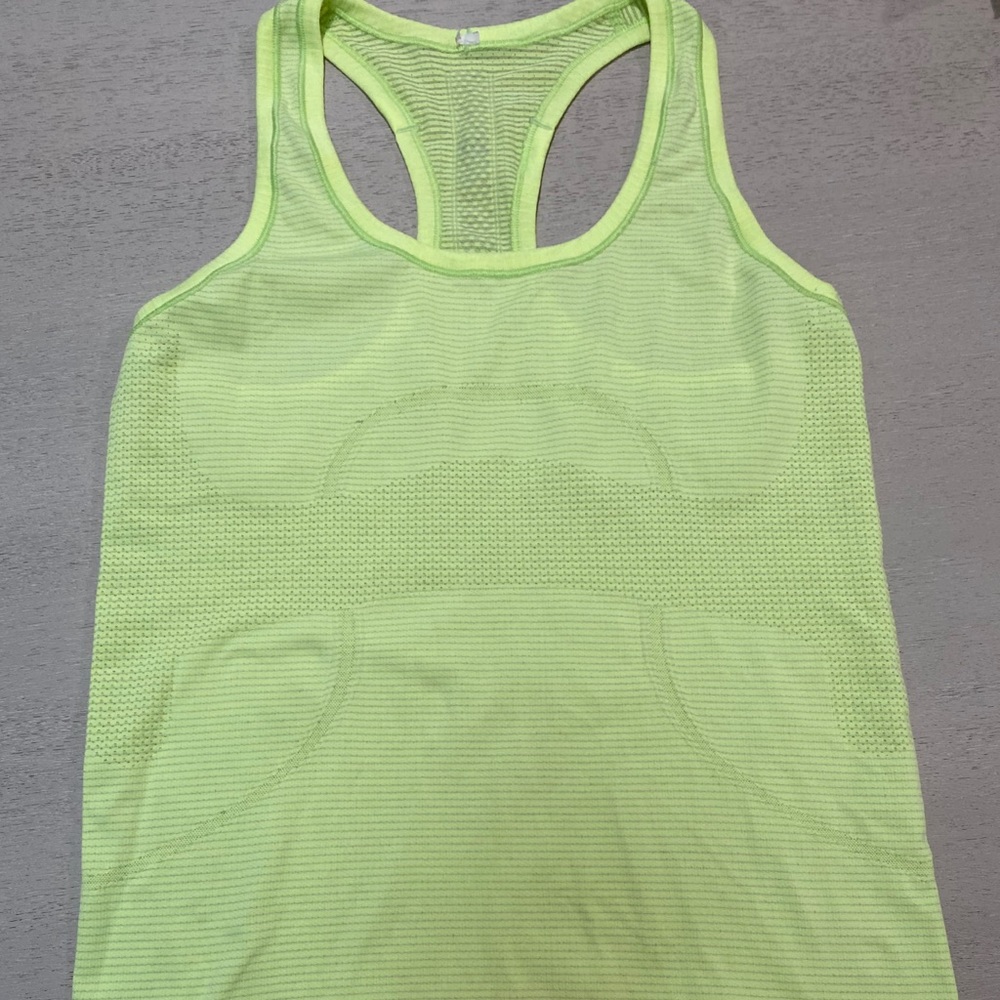 Lululemon Tank